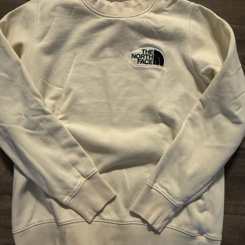 The North Face Women’s Crewneck Sweatshirt